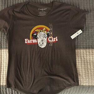 Women’s NWT Ariat shirt size XL